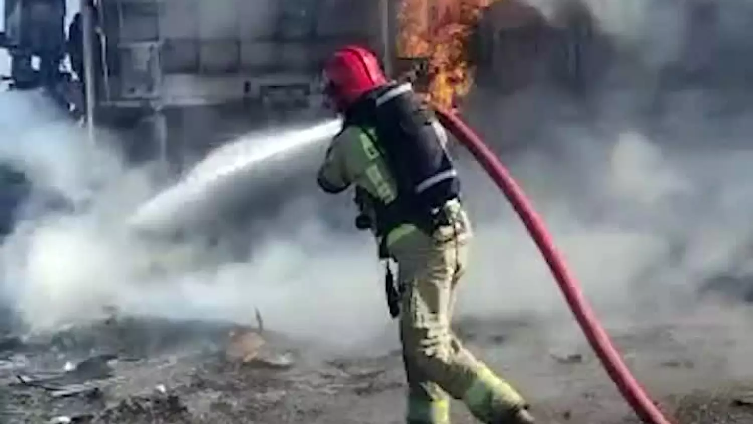 Gwałtowny pożar na lubańskim śmietnisku