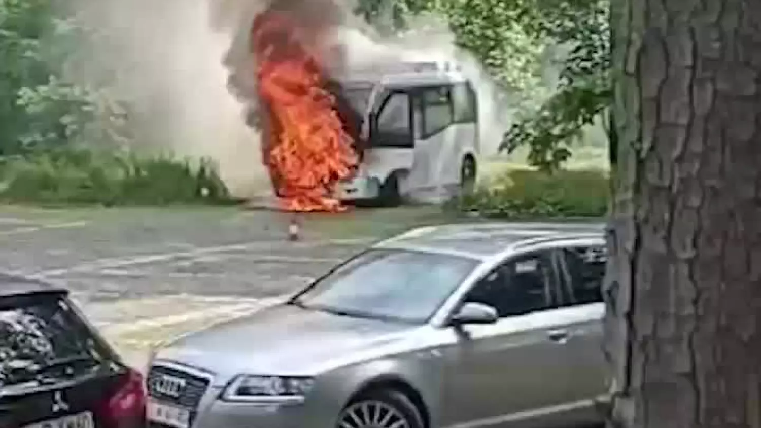 Spłonął jeden z czterech autobusów komunikacji miejskiej